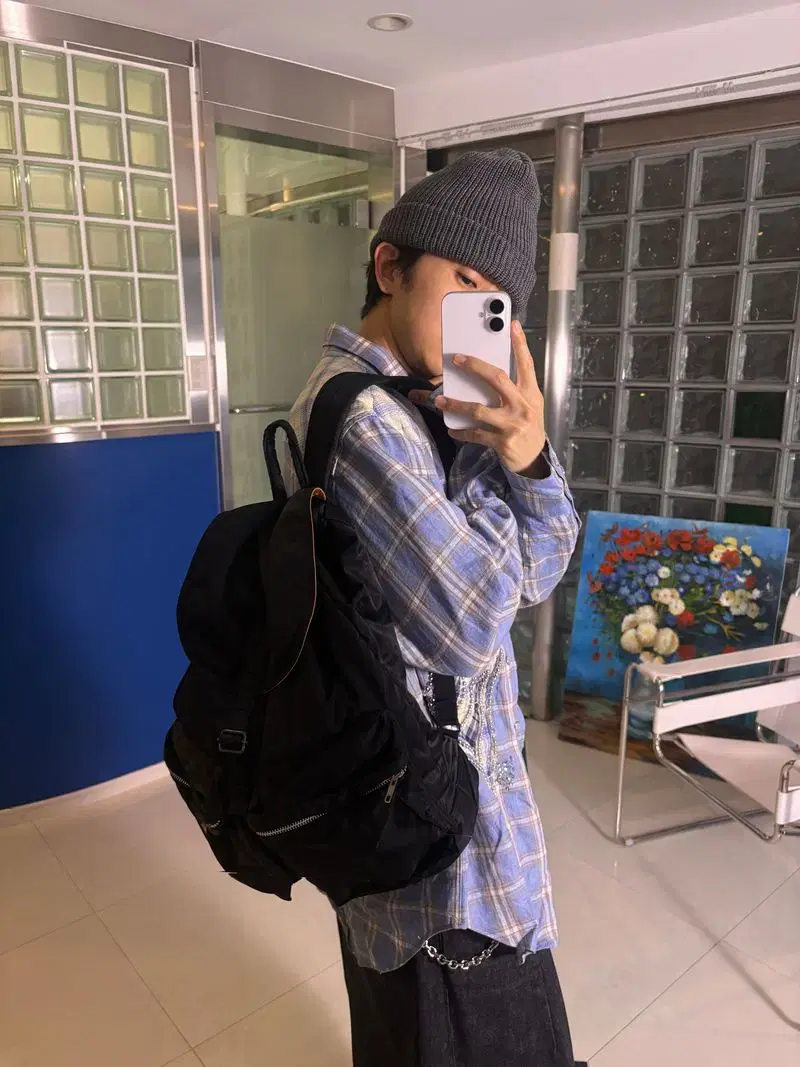 thumbnail-0
